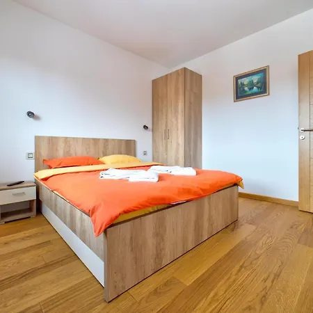 Victory In Pekovic Apartament